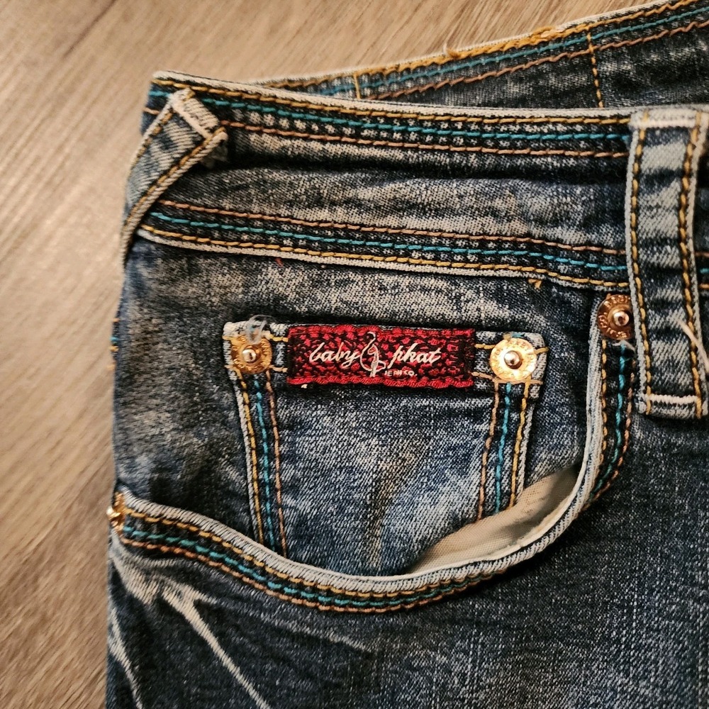 Vintage Baby Phat Y2K Capri Jeans Cat Embroidered McBling Cropped Denim 5 / 6 - Picture 9 of 16